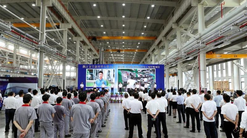 上海化工原料价格波动背后的市场逻辑